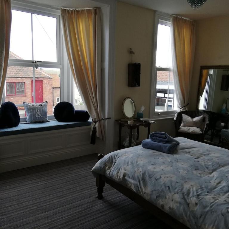 A Summer Place - Spacious Maisonette, Central Whitby, Sleeps 4, Close To Amenities Apartment Exterior foto